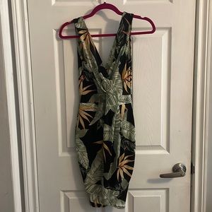 Barely worn Fashion Nova Tropical Knee Length Dress